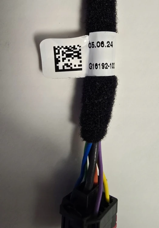 VW TIGUAN III ELEKTRYCZNE SIŁOWNIKI KLAPY BAGAŻNIKA 571827522 571827851