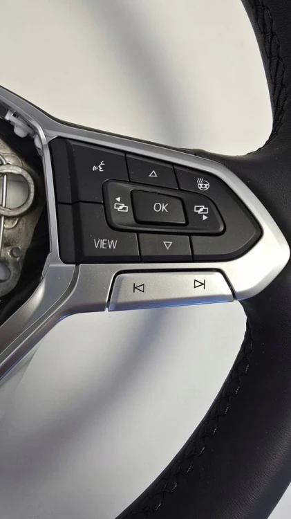 VW TIGUAN III WIELOFUNKCYJNA SKÓRZANA KIEROWNICA 571419089J VDH