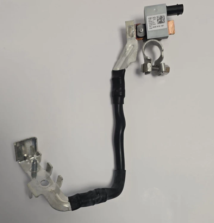 VW TIGUAN III KLEMA MINUS MODUŁ STEROWNIK KONTROLI AKUMULATORA 5QS915181