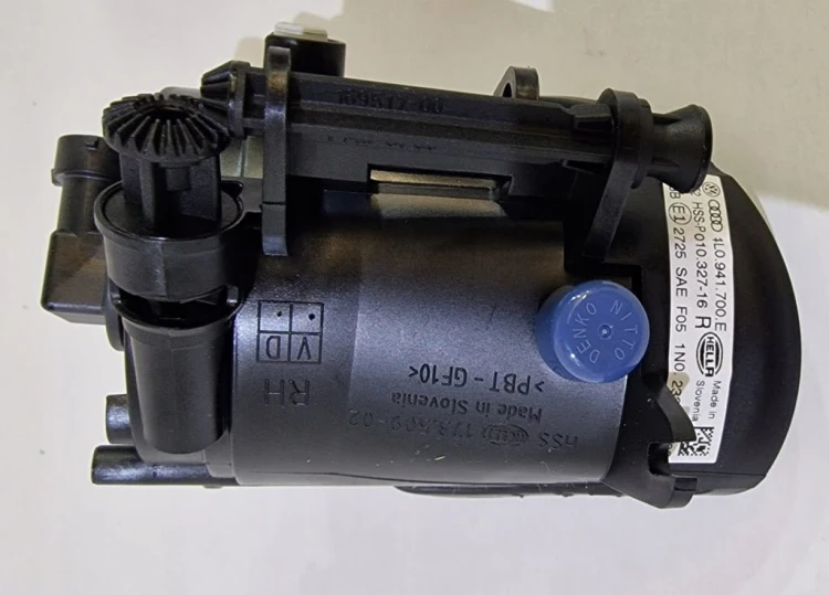 AUDI Q7 HALOGEN PRAWY 4L0941700E NOWY OEM ORYGINALNY