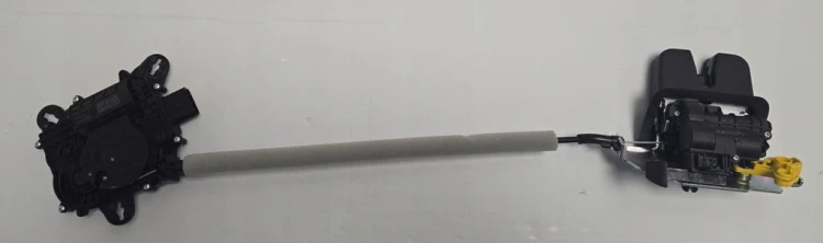 VOLKSWAGEN ZAMEK DOCIĄG KLAPY BAGAŻNIKA 11A827506 1T3827887A