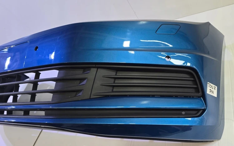 VW TOURAN ZDERZAK PRZEDNI PRZÓD LD5J 5TA807221 4PDC SPRYSKIWACZE