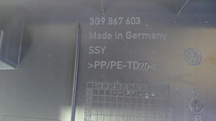VW PASSAT B8 ALLTRACK OSŁONA TAPICERKA KLAPY BAGAŻNIKA 3G9867603