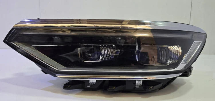 VW PASSAT B8 LIFT ALLTRACK 2023 IQ.LIGHT MATRIX FULL LED LAMPA LEWA EU 3G1