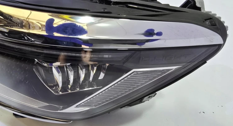VW PASSAT B8 LIFT ALLTRACK 2023 IQ.LIGHT MATRIX FULL LED LAMPA LEWA EU 3G1