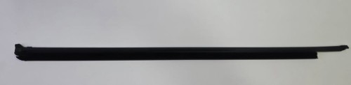 VW PASSAT B8 LISTWA ZGARNIAJĄCA SZYBY PRAWY PRZÓD 3G0837479/480