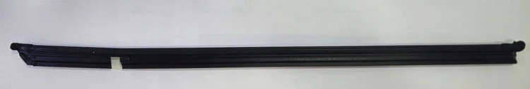 VW PASSAT B8 KOMBI LISTWA ZGARNIAJĄCA SZYBY LEWA TYŁ 3G9839479/480