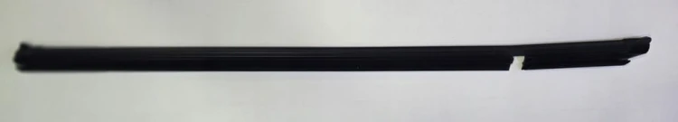 VW PASSAT B8 KOMBI LISTWA ZGARNIAJĄCA SZYBY LEWA TYŁ 3G9839479/480