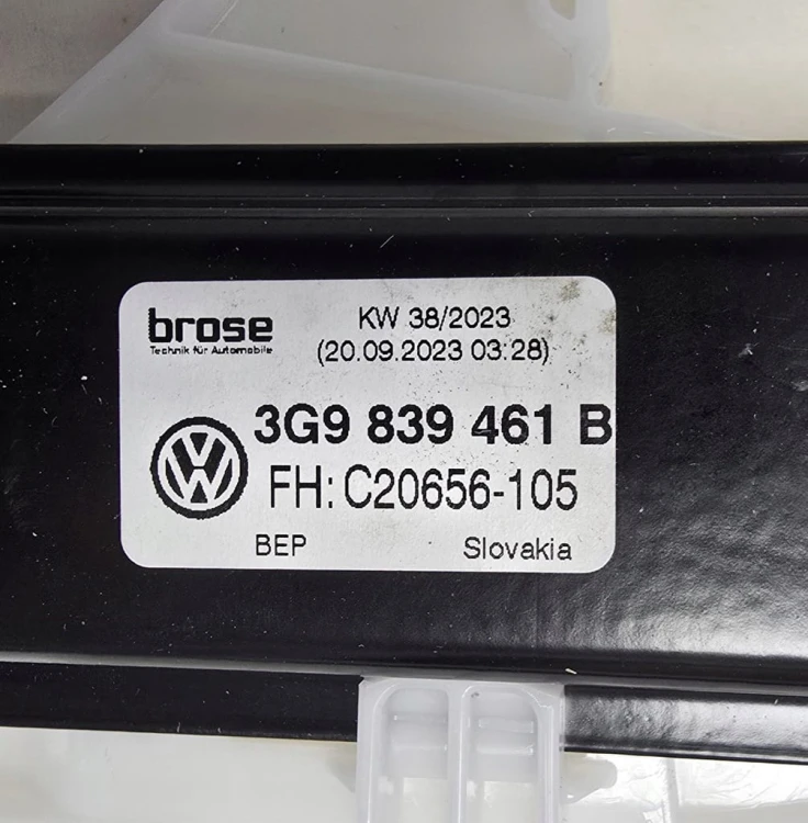 VW PASSAT B8 ALLTRACK MECHANIZM PODNOSZENIA SZYBY LEWY TYŁ 3G0839461B