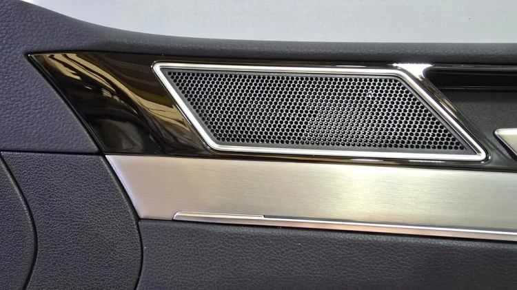 VW PASSAT B8 TAPICERKA BOCZEK DRZWI PRAWY PRZÓD SKÓRA CZARNA AMBIENTE GAN