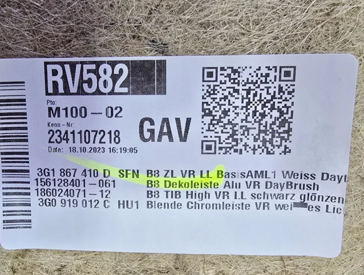 VW PASSAT B8 TAPICERKA BOCZEK DRZWI PRAWY PRZÓD SKÓRA CZARNA AMBIENTE GAN