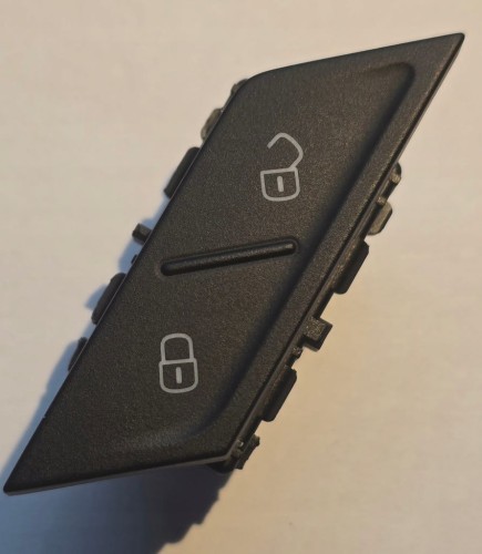 VW PASSAT B8 PRZEŁĄCZNIK ZAMKA CENTRALNEGO BLOKADA 3G0962125A