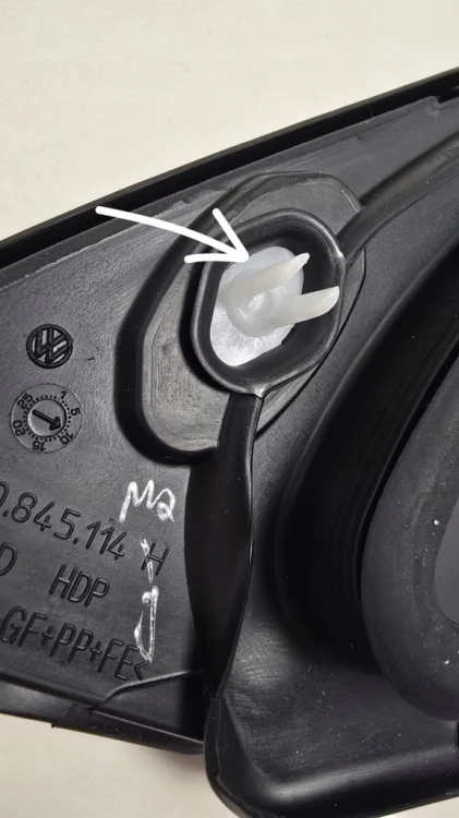 VW PASSAT B8 ALLTRACK SZYBA BOCZNA PRAWA DRZWI PRZEDNIE TRÓJKĄT 3G0845114H