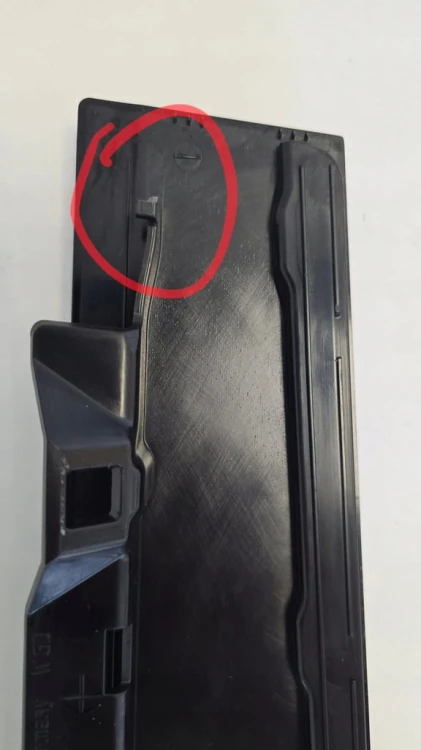 VW ID.4 LEWY TYŁ NAKŁADKA LISTWA PIANO BLACK DRZWI 11A839901 B