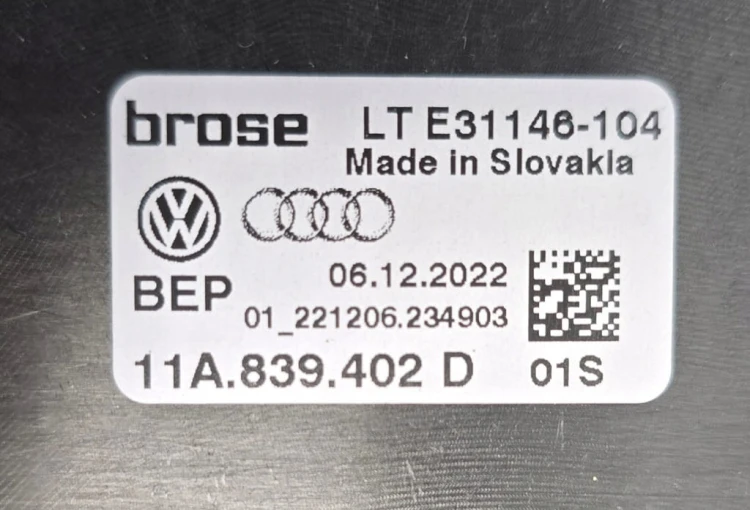 VW ID.4 MECHANIZM PODNOSZENIA SZYBY PRAWY TYŁ 11A839402D