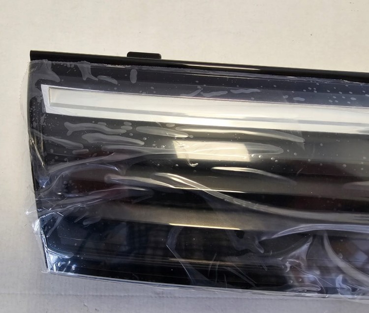 VW TIGUAN III LISTWA DEKOR GRILL PRAWA PRZÓD 571853656A
