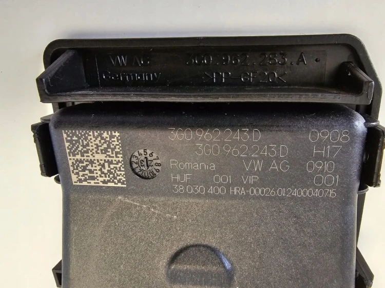 VW TIGUAN III EASY OPEN OTWIERANIA KLAPY BAGAŻNIK NOGĄ 571962253