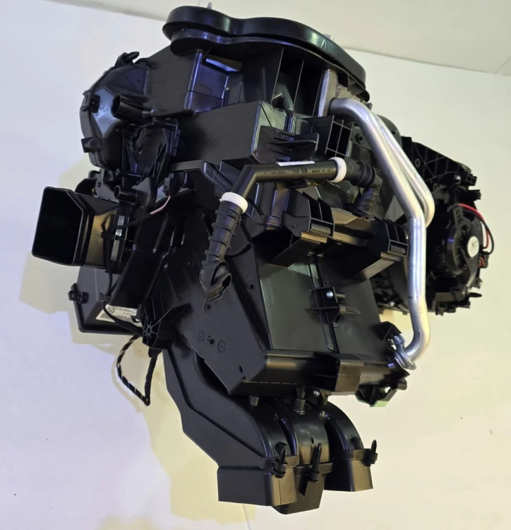 VW GOLF TIGUAN CADDY NAGRZEWNICA VALEO 5WC816002M