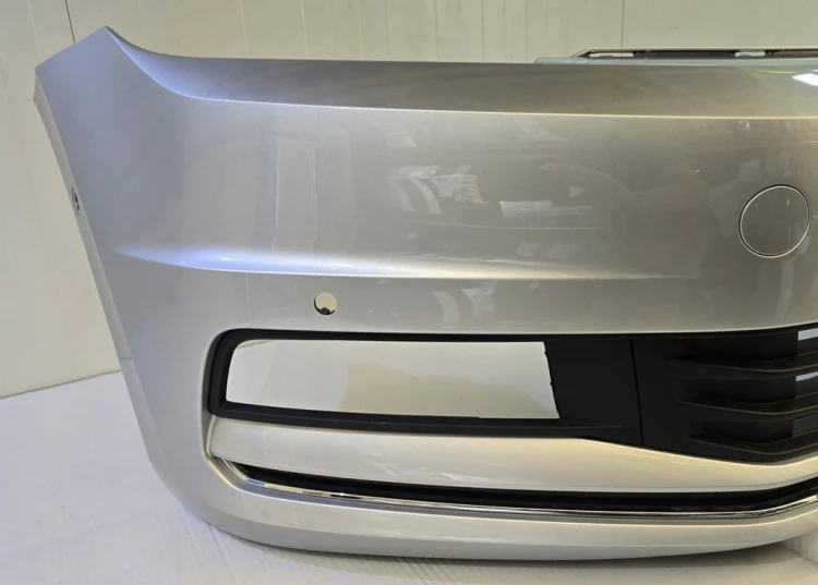VW TOURAN ZDERZAK PRZEDNI PRZÓD LA7W 5TA807221 6PDC