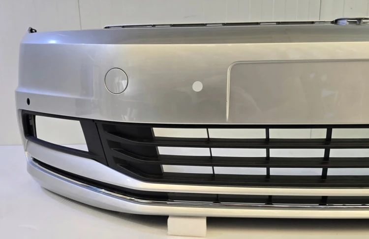 VW TOURAN ZDERZAK PRZEDNI PRZÓD LA7W 5TA807221 6PDC
