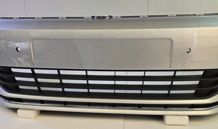 VW TOURAN ZDERZAK PRZEDNI PRZÓD LA7W 5TA807221 6PDC