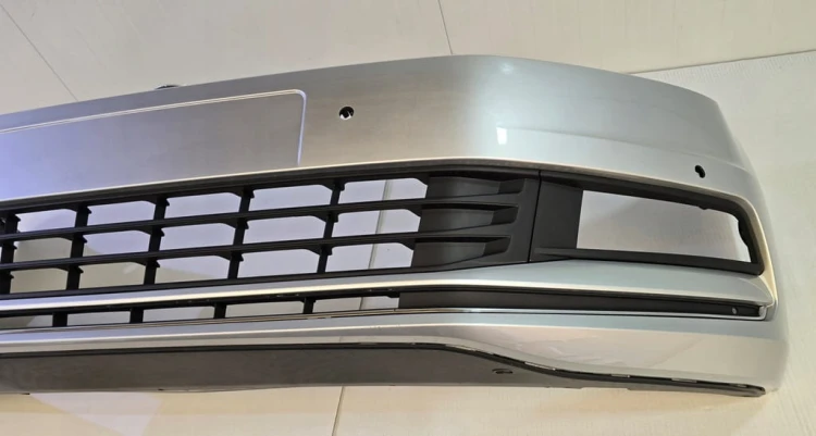 VW TOURAN ZDERZAK PRZEDNI PRZÓD LA7W 5TA807221 6PDC