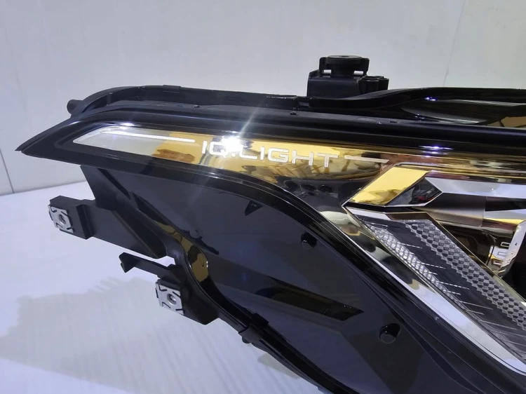 VW TIGUAN II LIFT LAMPA PRAWA PRZÓD FULL LED IQ.LIGHT 5NC941082G UK ANGLIK