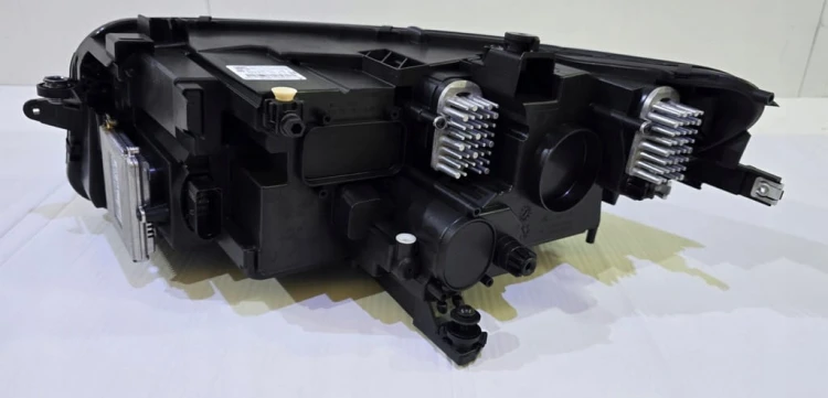 VW TIGUAN II LIFT LAMPA PRAWA PRZÓD FULL LED IQ.LIGHT 5NC941082G UK ANGLIK