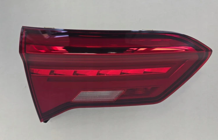 VW T-ROC LIFT LAMPA TYLNA TYŁ LEWA 2GA945093