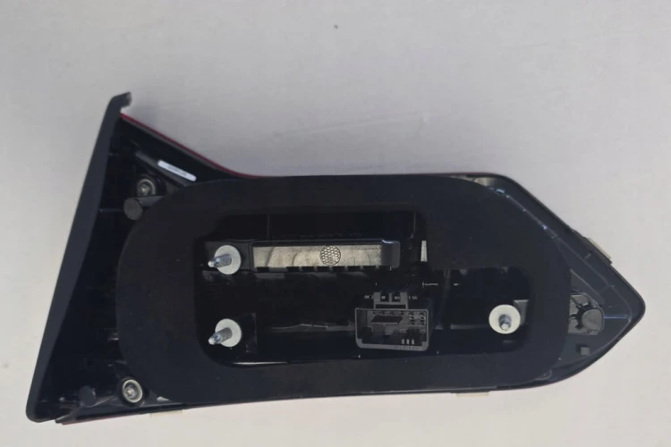 VW T-ROC LIFT LAMPA TYLNA TYŁ LEWA 2GA945093