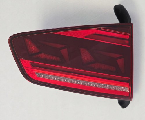 VW PASSAT B8 SEDAN LAMPA TYŁ LEWA LED 3G5945307F