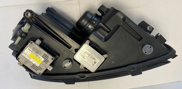 VW PASSAT XENON LAMPA REFLEKTOR PRZEDNI LED 56D941751A LEWA