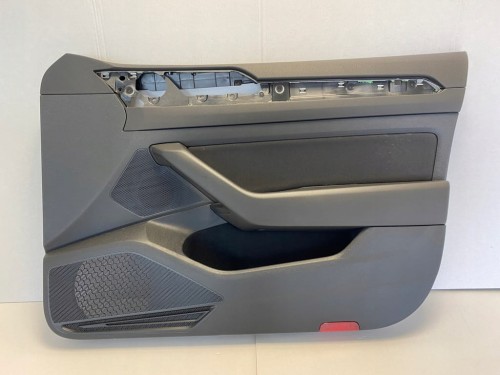 VW ARTEON TAPICERKA BOCZEK DRZWI PRAWY PRZÓD 3G8867012 GRD CZARNA MATERIAŁ