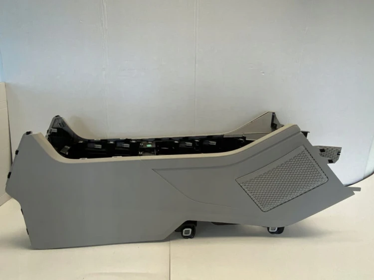 VW TOUAREG III TUNEL ŚRODKOWY 761863241
