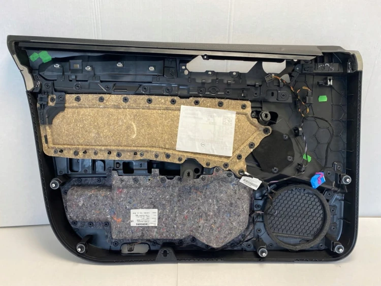 VW ARTEON TAPICERKA BOCZEK DRZWI PRAWY PRZÓD 3G8867012D HVH SKÓRA CZARNA
