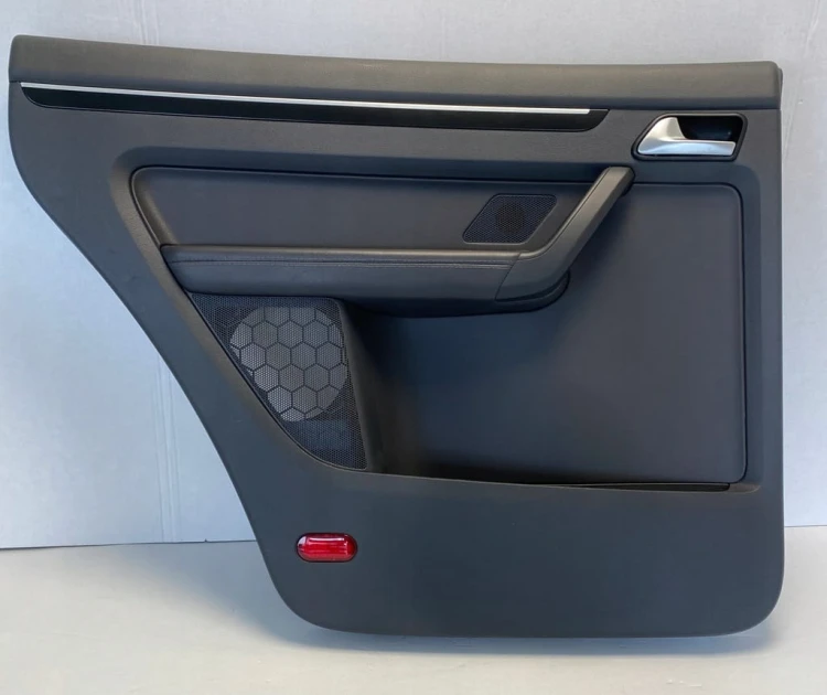 VW TOURAN TAPICERKA BOCZEK LEWY TYŁ SKÓRA CZARNA 1T0867211 SONAVOX