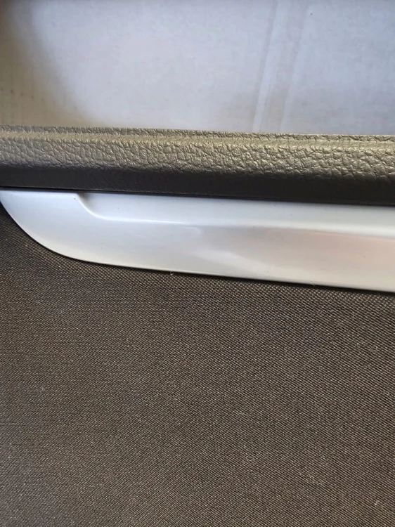 VW TIGUAN TAPICERKA BOCZEK DRZWI TYLNE PRAWE MATERIAŁ 5N0867212