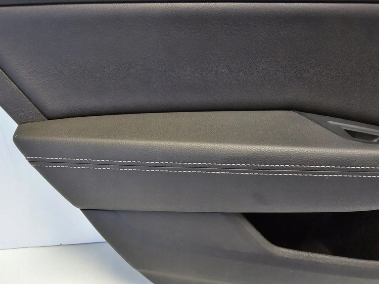 VW PASSAT B8 TAPICERKA BOCZEK LEWY TYŁ SKÓRA CZARNA 3G0867419 3G5867211