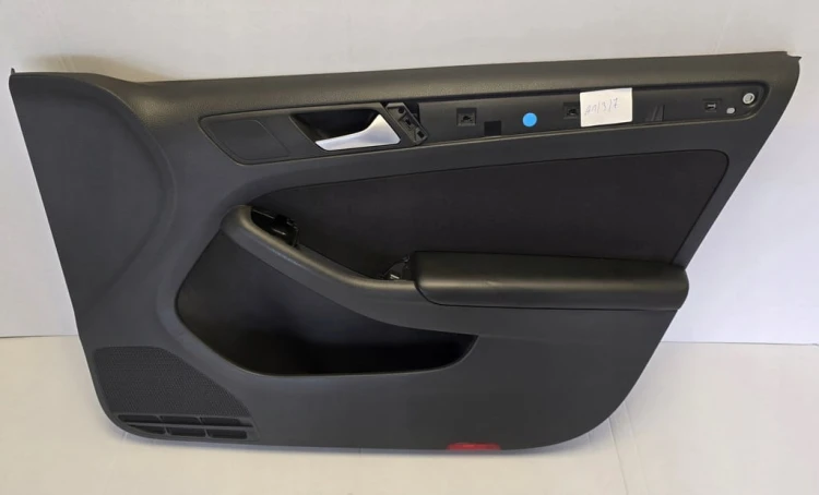 VW Jetta VI TAPICERKA BOCZEK DRZWI PRZEDNIE PRAWE 5C7867012L SKÓRA MATERIAŁ