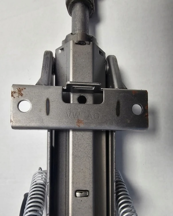 VOLKSWAGEN KOLUMNA KIEROWNICZA 1K1419602CN NOWA OEM