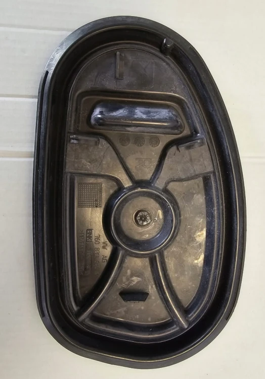 VW TOUAREG III PRAWA ZAŚLEPKA DRZWI 760837916A