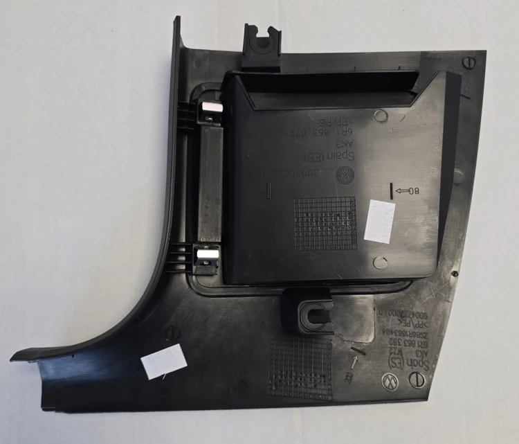 VW POLO V 5 LIFT OSŁONA PROGU SCHOWEK PRZÓD PRAWY 6R1863382 6R1863072