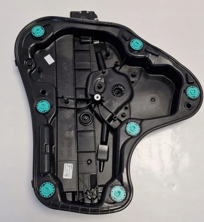 VW GOLF 8 KOMBI VIII MECHANIZM PODNOSZENIA SZYBY LEWY TYŁ 5H0839401F