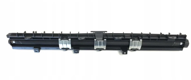 VW TOUAREG III 3 ROLETA PRZECIW SŁONECZNA SZYBY PRAWY TYŁ 760861318