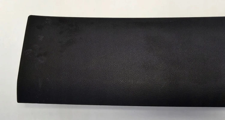 VW TOUAREG 3 III TAPICERKA KLAPY BAGAŻNIKA SZYBY GÓRA 760867609A