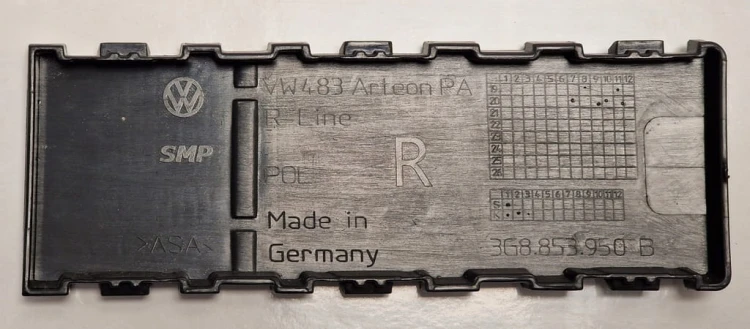 VW ARTEON R-LINE LISTWA ZAŚLEPKA GRILLA CHŁODNICY 3G8853950B 3G8853949B