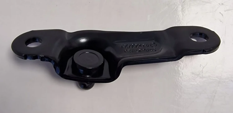 VW GOLF 8 VIII WSPORNIK UCHWYT SIŁOWNIKA KLAPY BAGAŻNIKA PRAWY 5H9827428