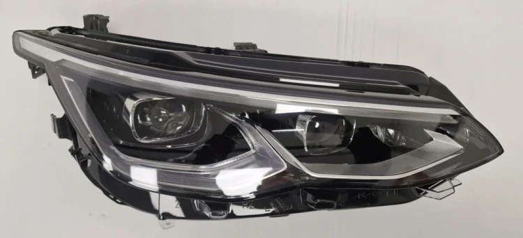 VW GOLF VIII LAMPA PRAWA PRZÓD FULL LED IQ LIGHT 5H2941060N UK / USA NOWA
