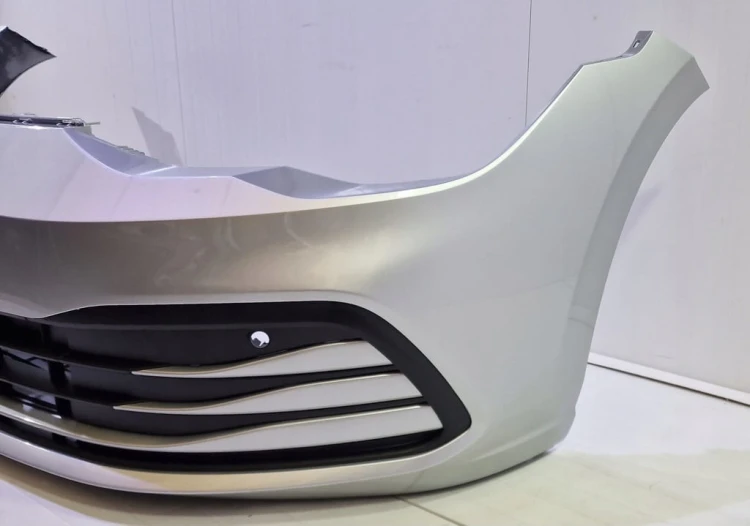 ZDERZAK VW GOLF 8 VIII 4PDC LA7W ZDERZAK PRZÓD 5H0807221H 5H0807217