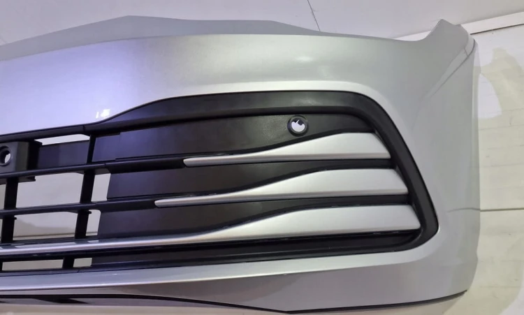 ZDERZAK VW GOLF 8 VIII 4PDC LA7W ZDERZAK PRZÓD 5H0807221H 5H0807217